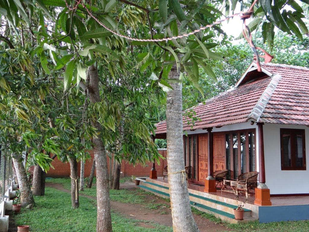 Saro Lake County Kumarakom Habitación foto